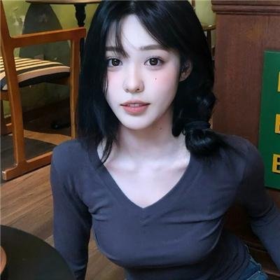 滑板少年